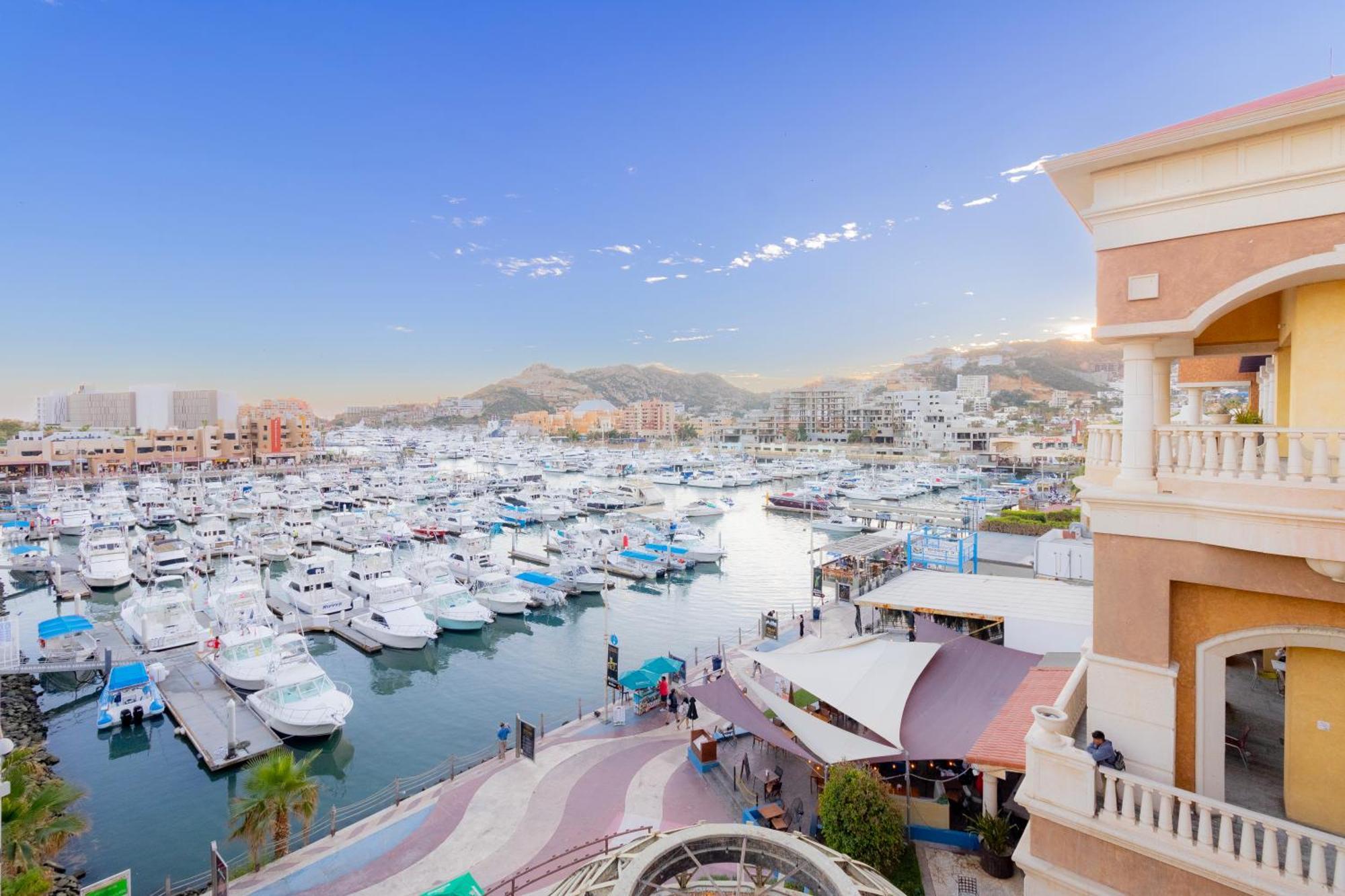 The Paraiso Residences At Marina Cabo 卡波圣卢卡斯 外观 照片